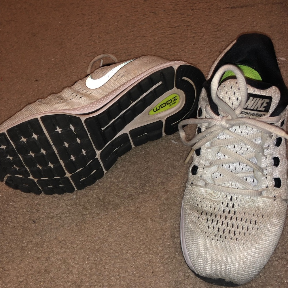Nike soon running shoes
